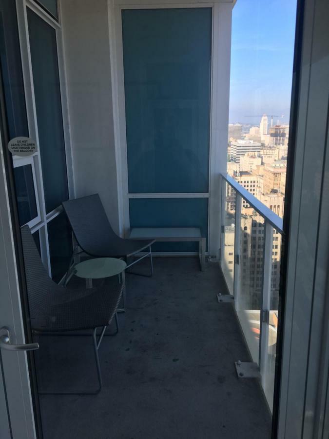 Luxurious Highrise 2B 2B Apartment Heart Of Downtown La 로스앤젤레스 외부 사진