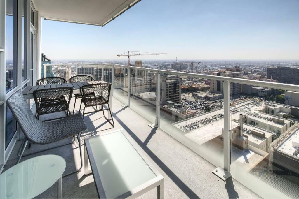 Luxurious Highrise 2B 2B Apartment Heart Of Downtown La 로스앤젤레스 외부 사진